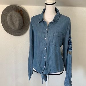 Stetson Blue embroidered flower women’s shirt